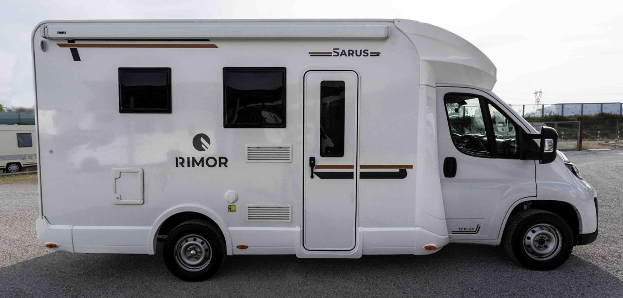 SARUS 12