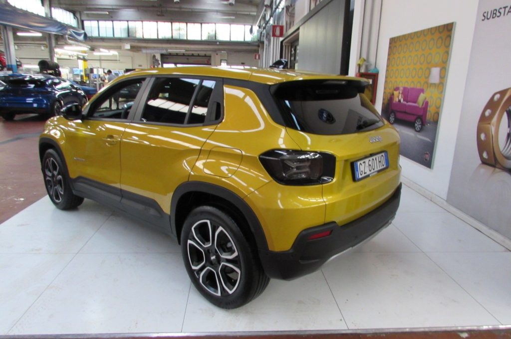 JEEP Avenger 1.2 Turbo 100 CV Summit - 4