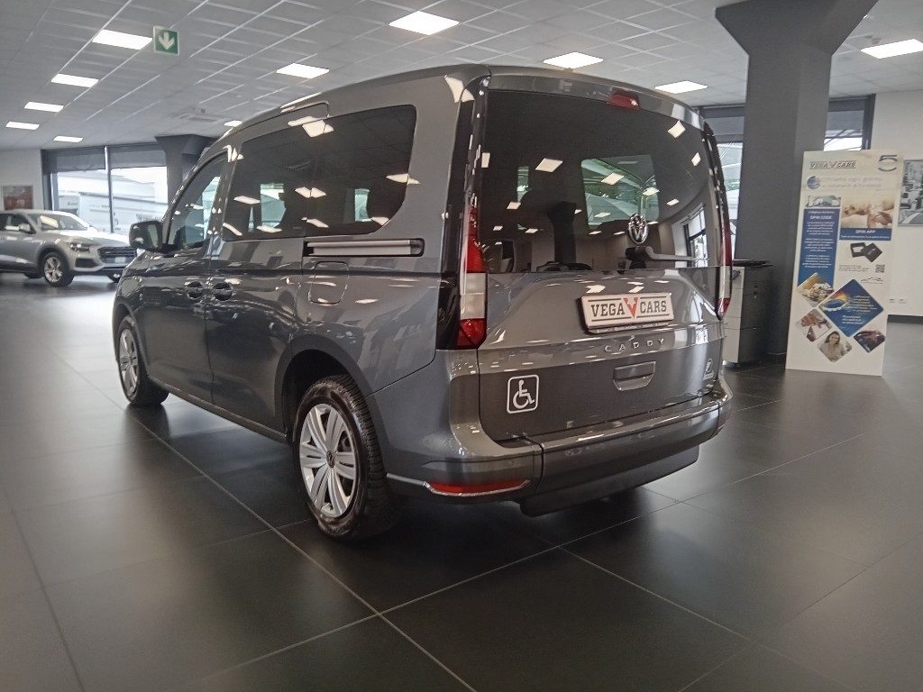 Clicca per ingrandire Caddy - 1.5 TSI 116 CV DSG Life ALL. FOCACCIA TR DISABILI