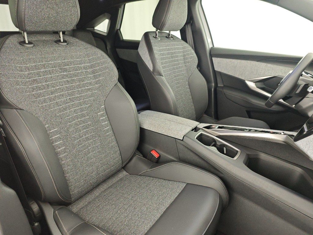 PEUGEOT 3008 Hybrid 145 e-DCS6 Allure - 3