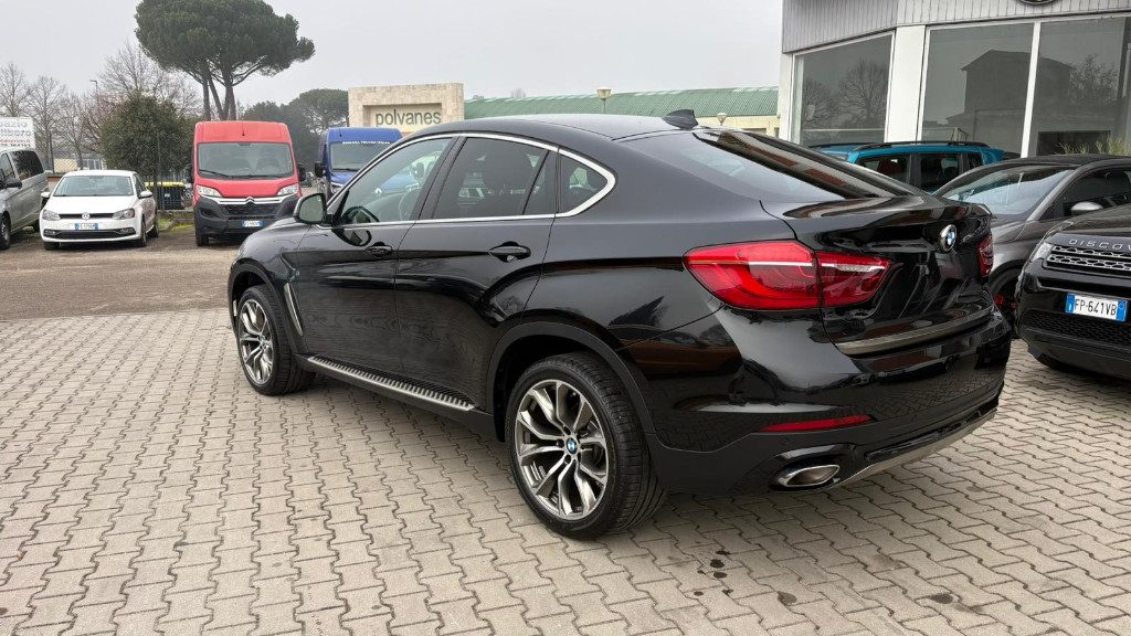 BMW X6 xDrive30d 249CV Extravagance - 5