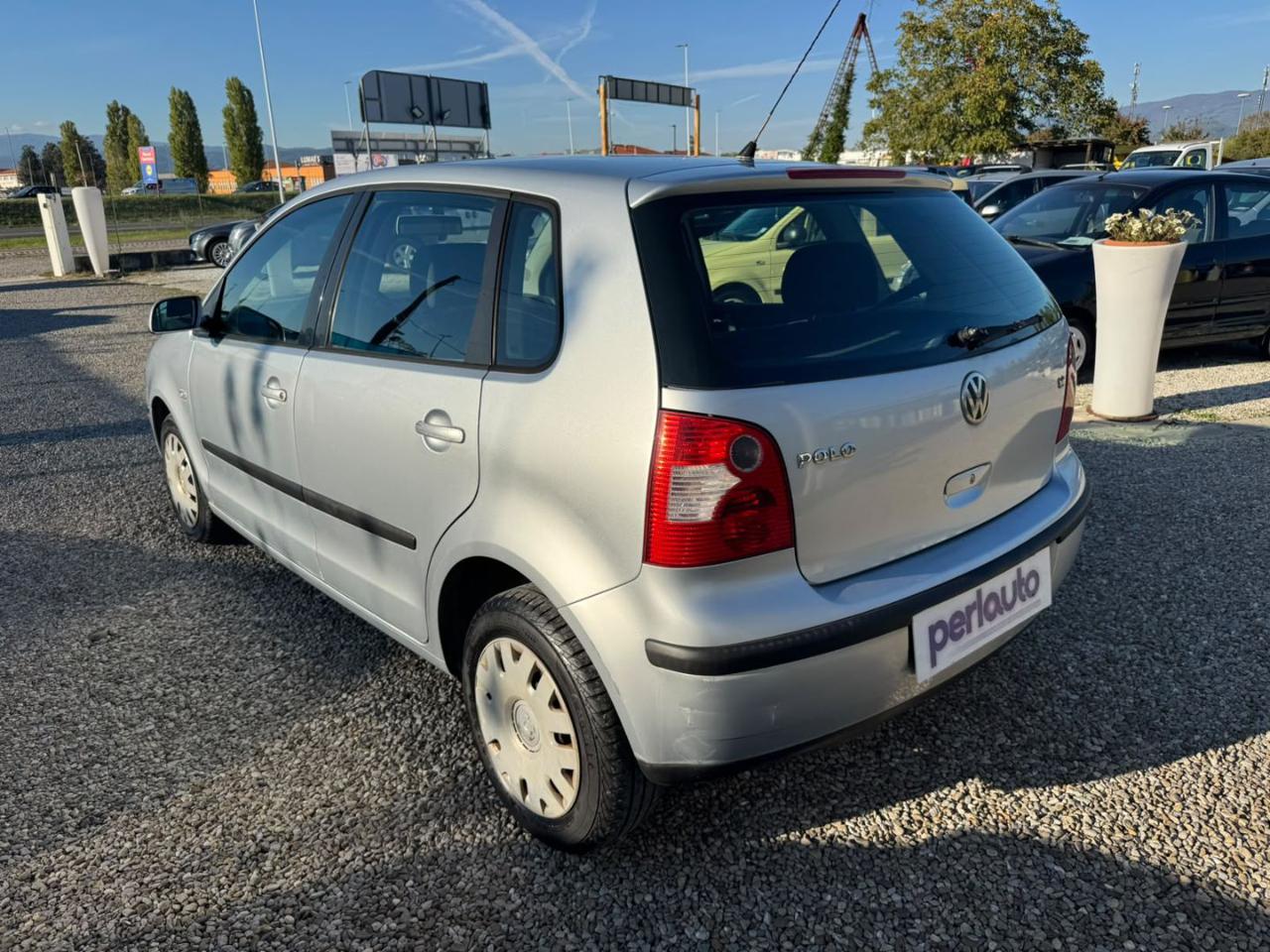 VOLKSWAGEN Polo 1.4 16V 5p. Trendline - 5