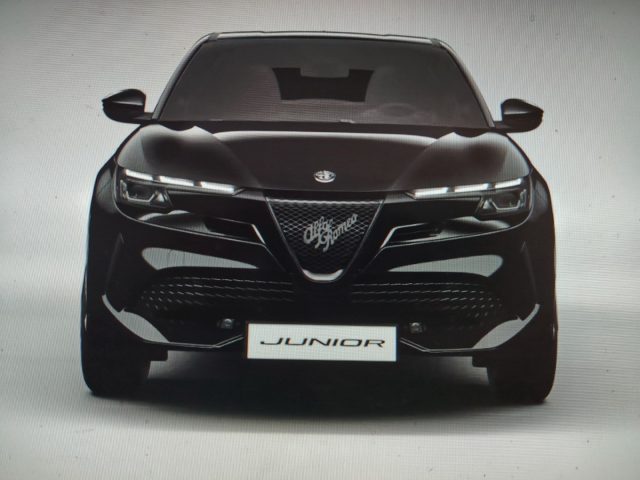 ALFA ROMEO Junior — foto 5 di 8
