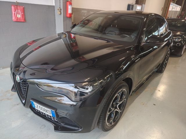 ALFA ROMEO Stelvio — foto 9 di 17
