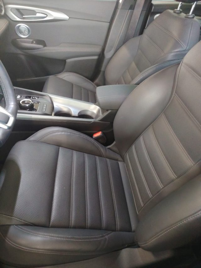 ALFA ROMEO Tonale — foto 17 di 35