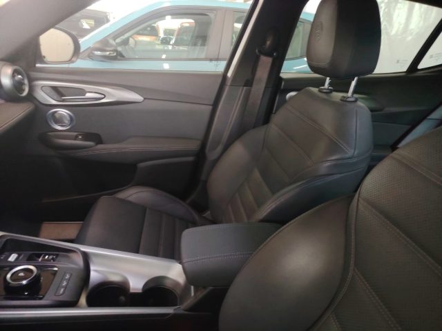 ALFA ROMEO Tonale — foto 23 di 35