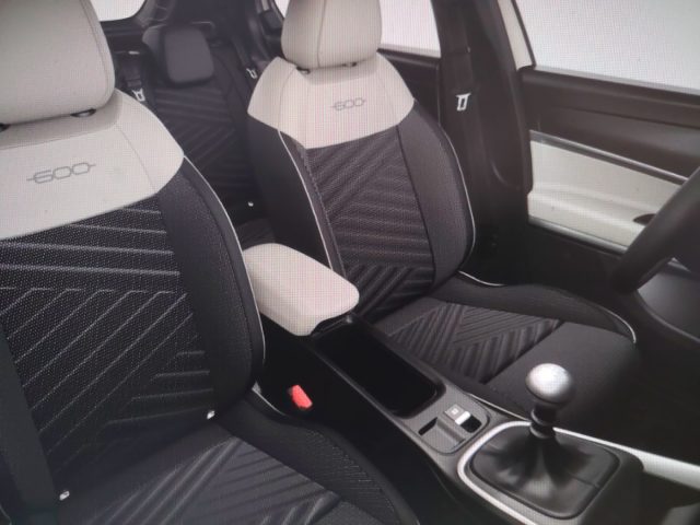 FIAT 600 — foto 4 di 5
