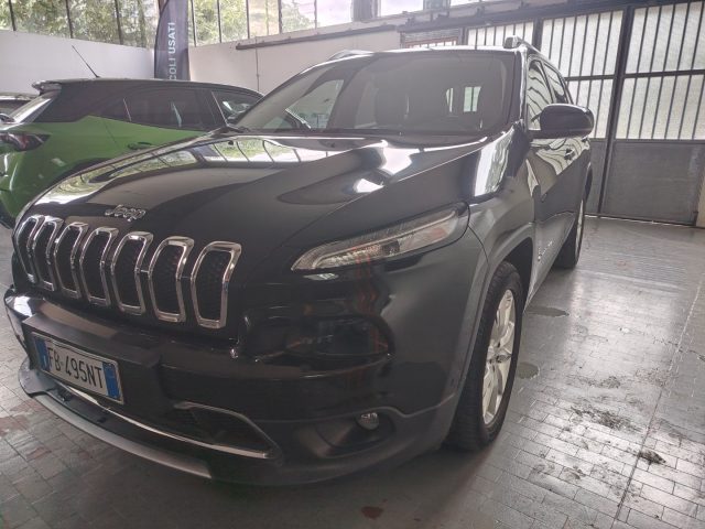 JEEP Cherokee — foto 2 di 24
