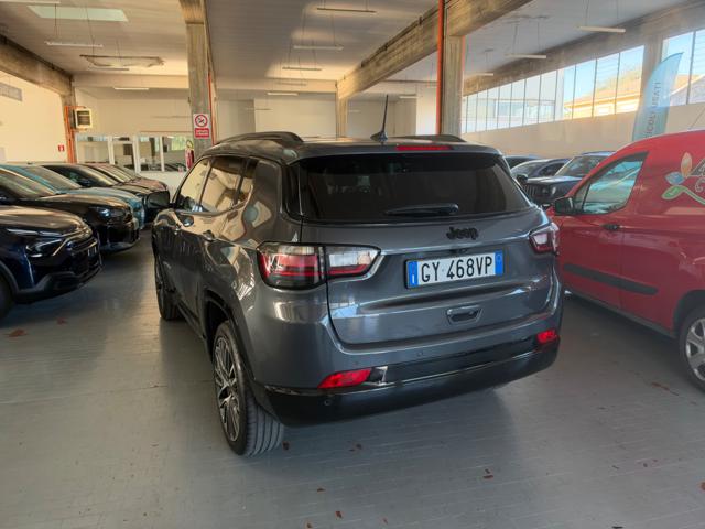 JEEP Compass — foto 24 di 24