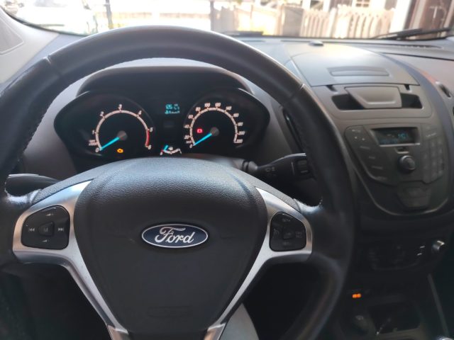 FORD Transit Courier — foto 15 di 20