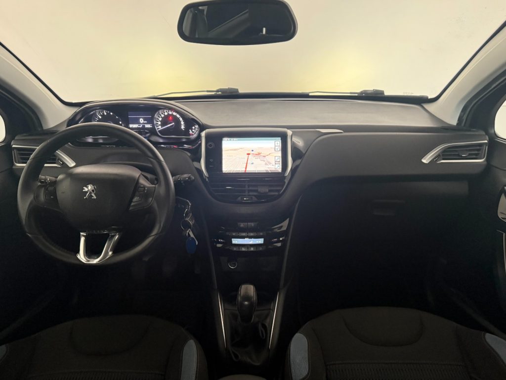 PEUGEOT 208 1.6 VTi 120CV 5p. Allure - 9