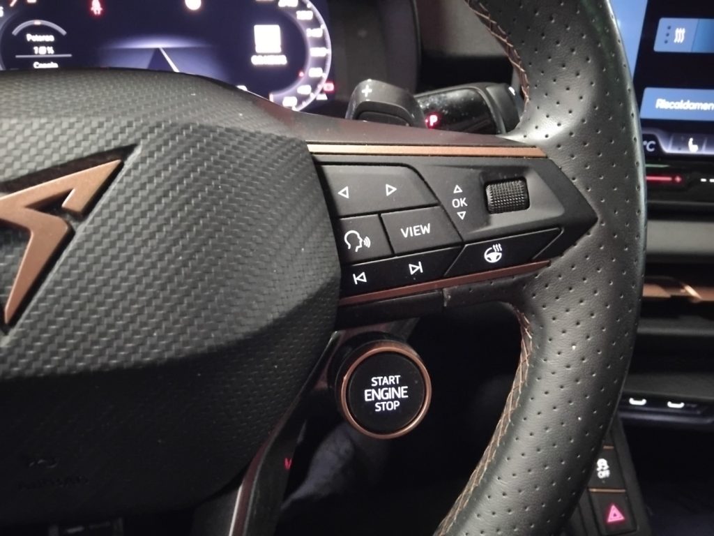 CUPRA Terramar 1.5 e-Hybrid DSG EDGE TETTO FULL! - 23