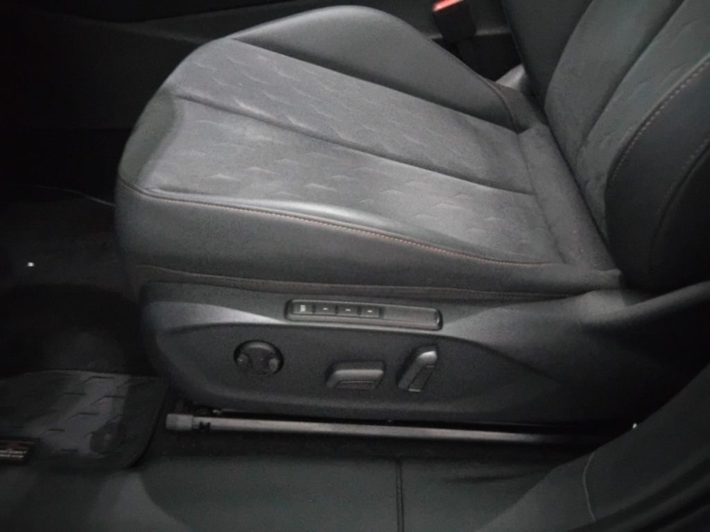 CUPRA Terramar 1.5 e-Hybrid DSG EDGE TETTO FULL! GRIMALDI SP.DAY - 37