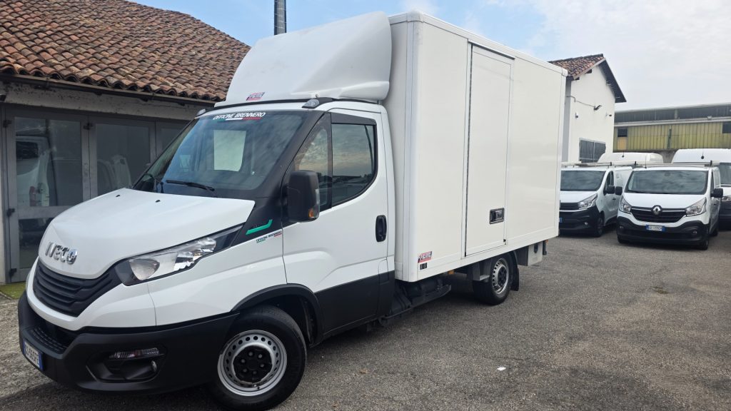 IVECO Daily 35S14N 3.0 CNG PL Furgonato Boxato Metano - 3