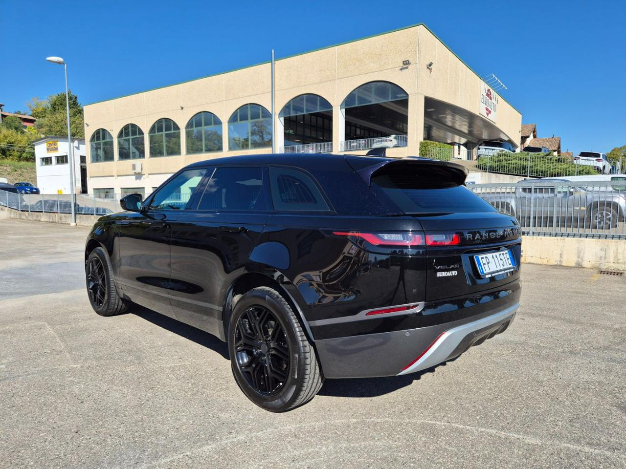 LAND ROVER Range Rover Velar 2.0 TD4 180 CV R-Dynamic - 8