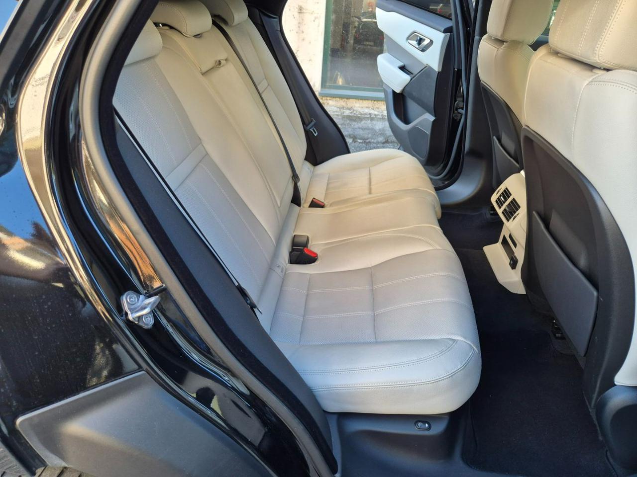 LAND ROVER Range Rover Velar 2.0 TD4 180 CV R-Dynamic - 13