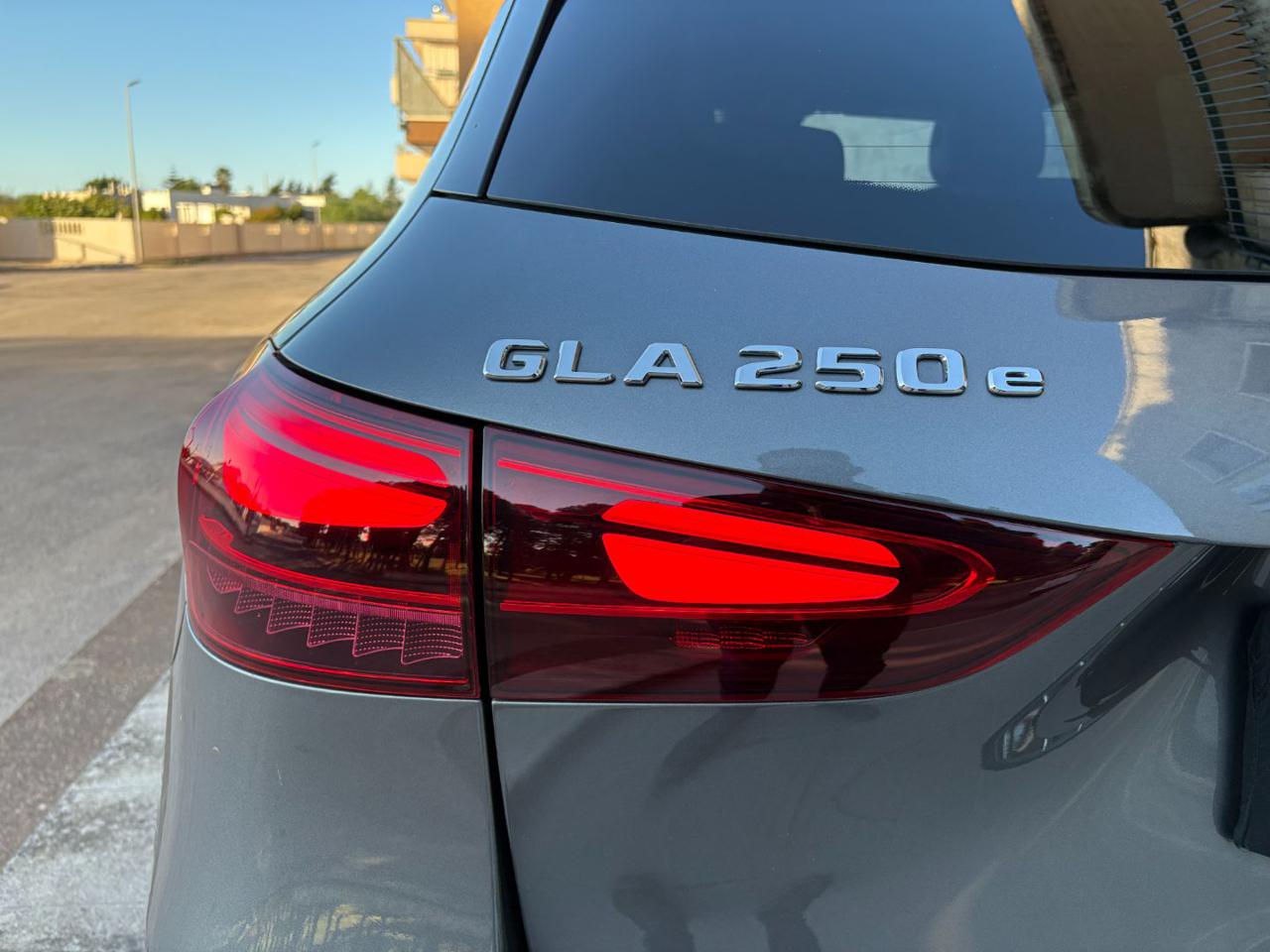 MERCEDES-BENZ GLA 250 e hybrid EQ AMG Line Premium Pack Night. - 47