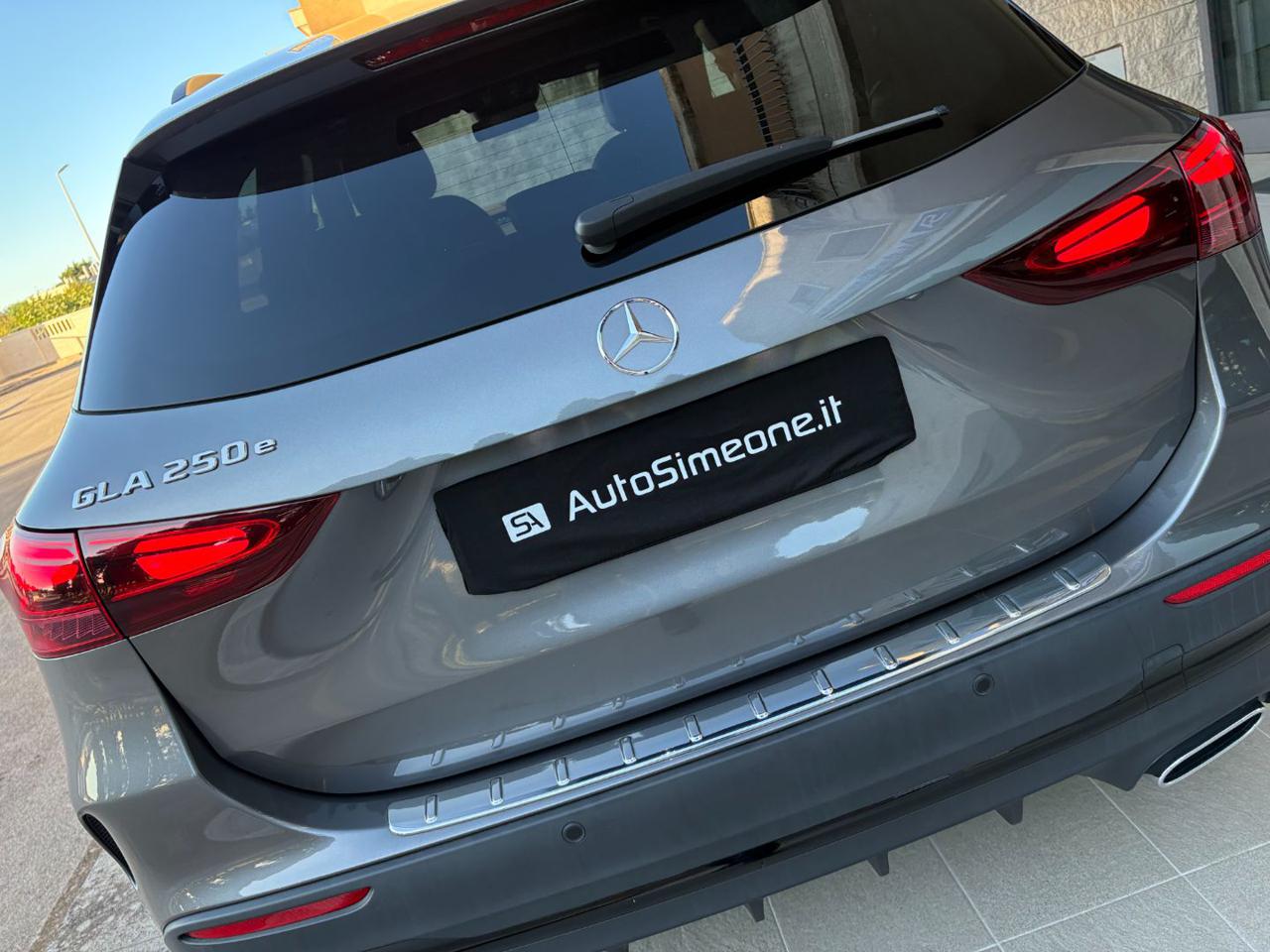 MERCEDES-BENZ GLA 250 e hybrid EQ AMG Line Premium Pack Night. - 46