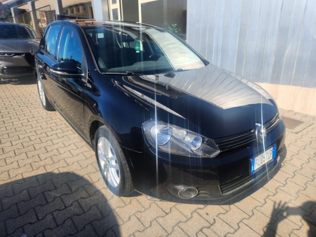 VOLKSWAGEN Golf Nero pastello