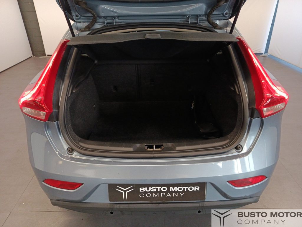 VOLVO V40 V40 2.0 t2 Business Plus my19 - 10