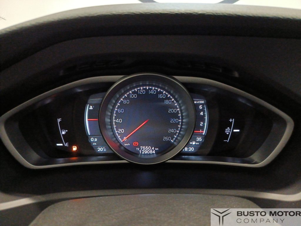 VOLVO V40 V40 2.0 t2 Business Plus my19 - 12