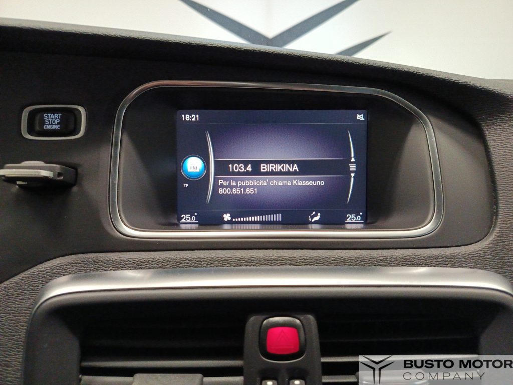 VOLVO V40 V40 2.0 t2 Business Plus my19 - 13