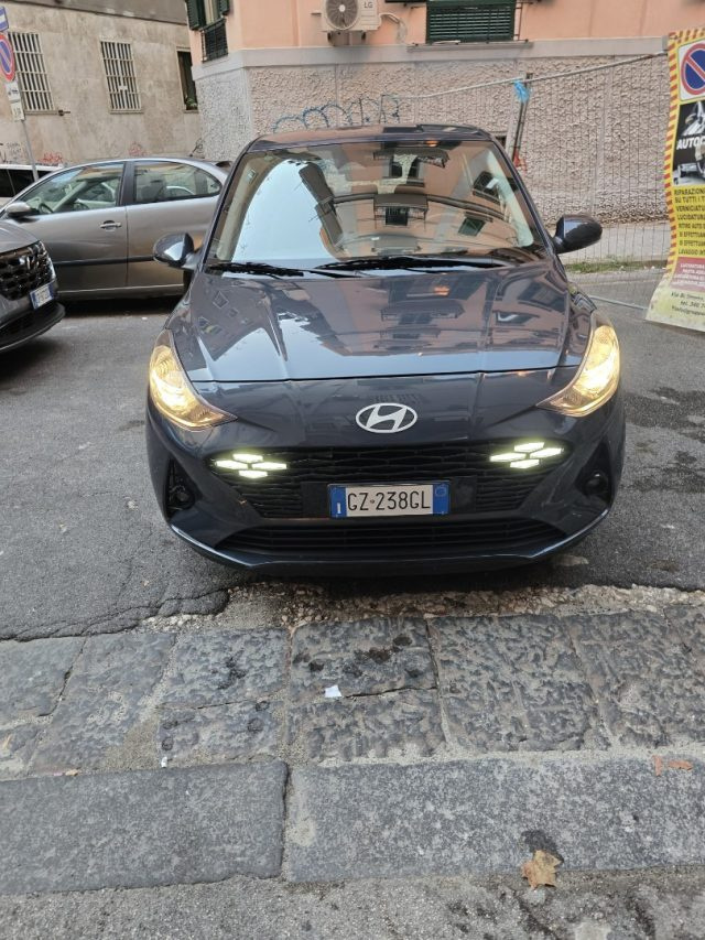 HYUNDAI i10 Blu pastello