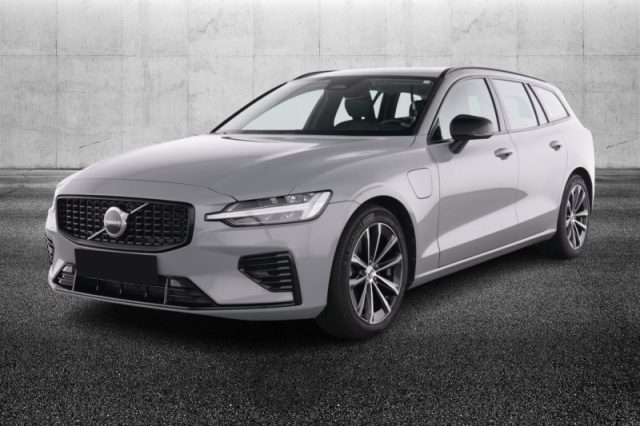 VOLVO V60 T8 Plug-in Hybrid AWD automatico Plus Dark 