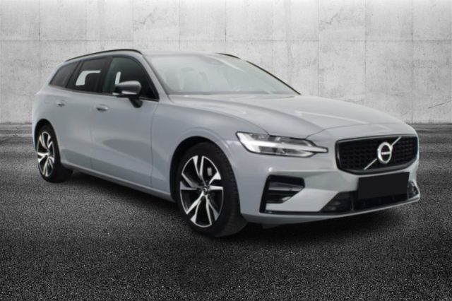VOLVO V60 B4 (d) automatico Plus Dark 
