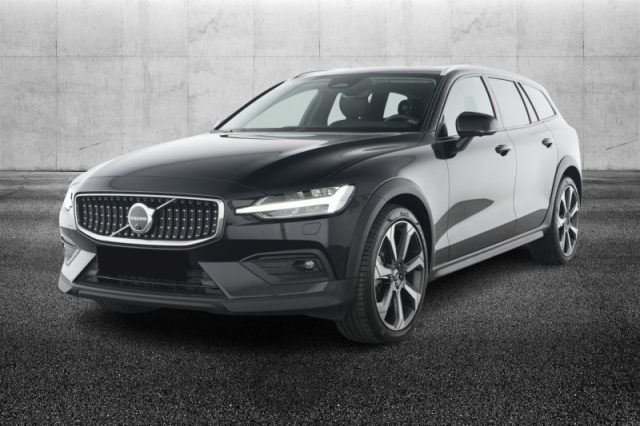 VOLVO V60 Cross Country B5 AWD automatico Ultimate 