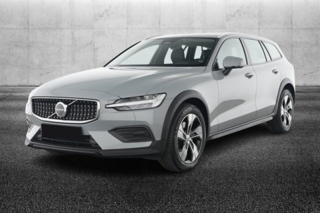 VOLVO V60 Cross Country B4 (d) AWD automatico Plus 