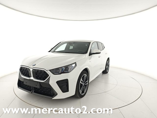BMW X2 Bianco pastello
