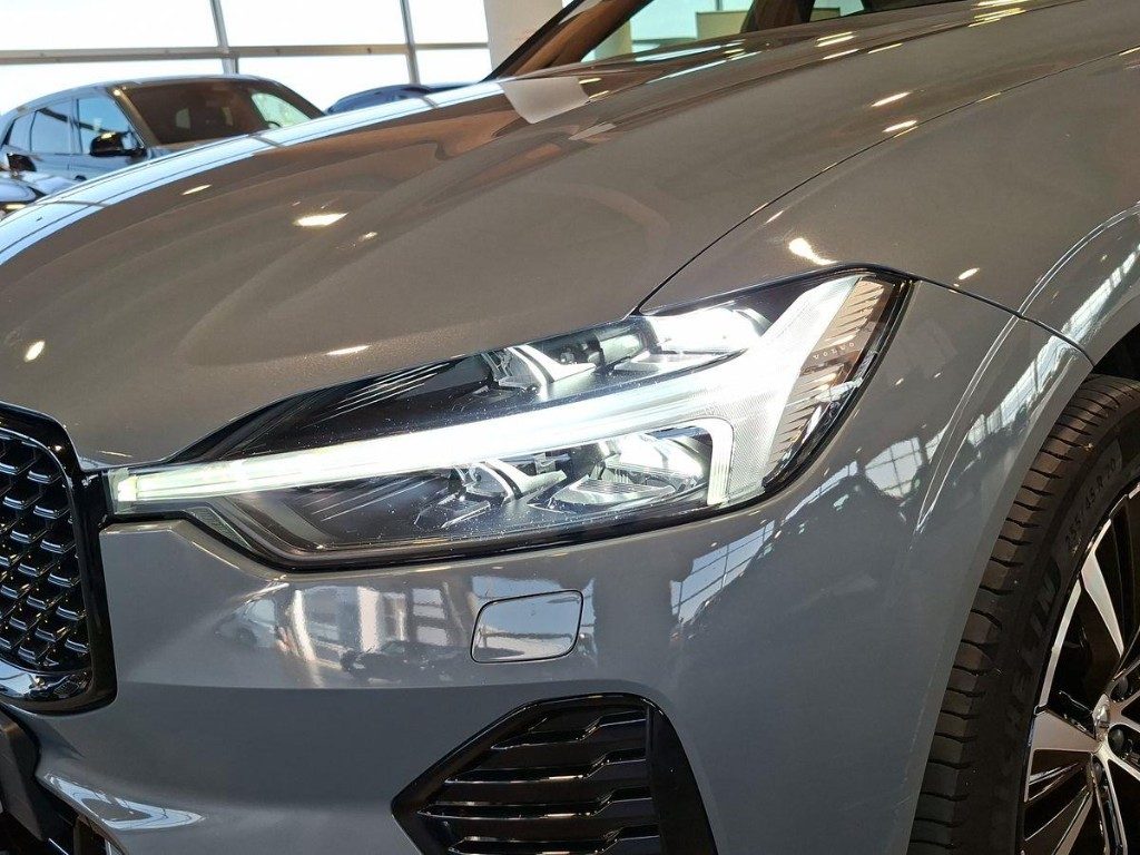 VOLVO XC60 B4 automatico Plus Dark - 5