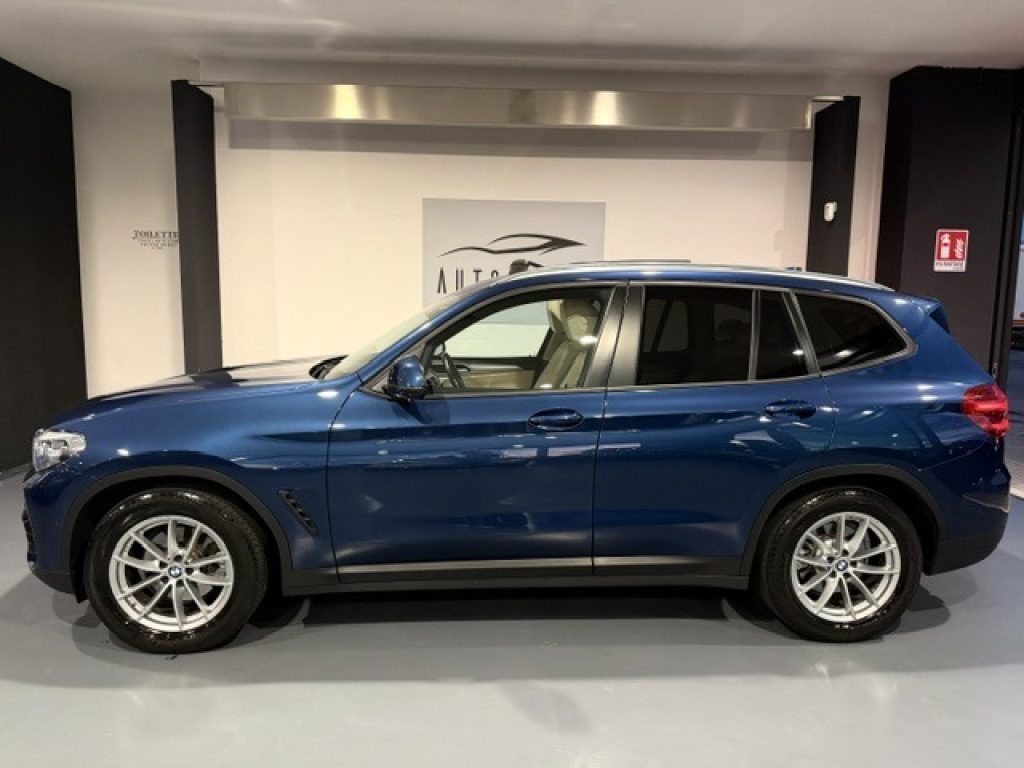 Clicca per ingrandire X3 - xDrive20d 48V TETTO APRIBILE/CAMERA 360*