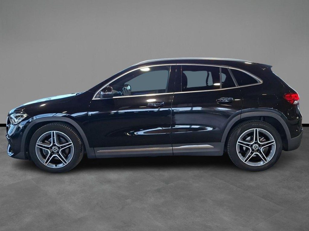 MERCEDES-BENZ GLA 200 d Automatic 4Matic Premium - 2