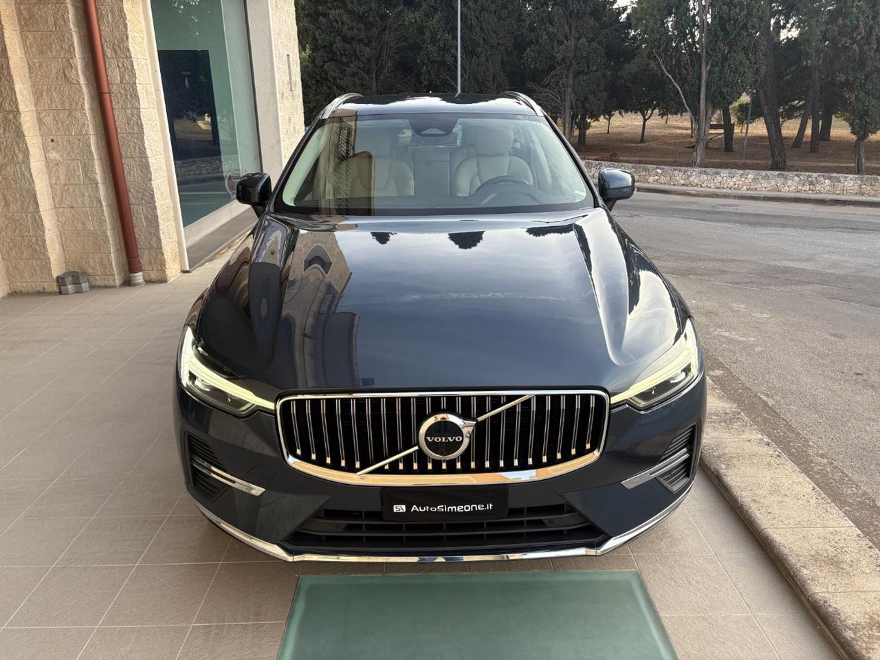 VOLVO XC60 B4 (d) automatico Plus Bright N1 (AUTOCARRO 5 P). - 2
