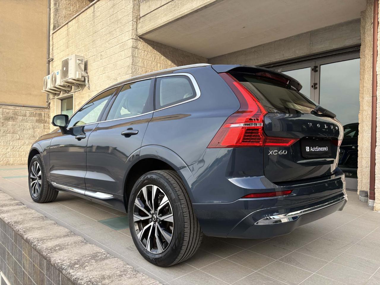 VOLVO XC60 B4 (d) automatico Plus Bright N1 (AUTOCARRO 5 P). - 7