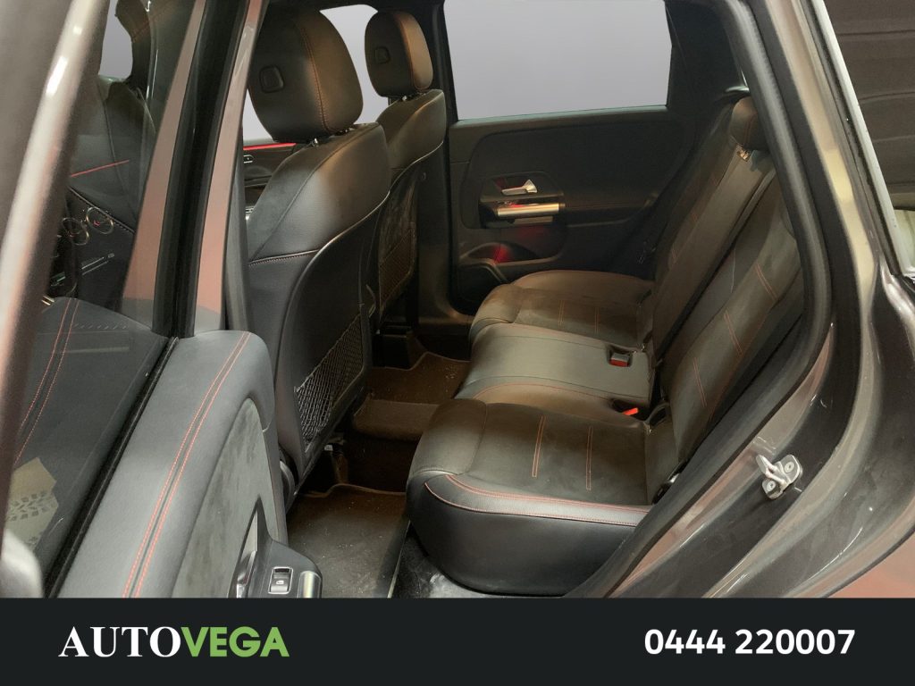MERCEDES-BENZ B 180 180 d amg line premium plus auto - 12
