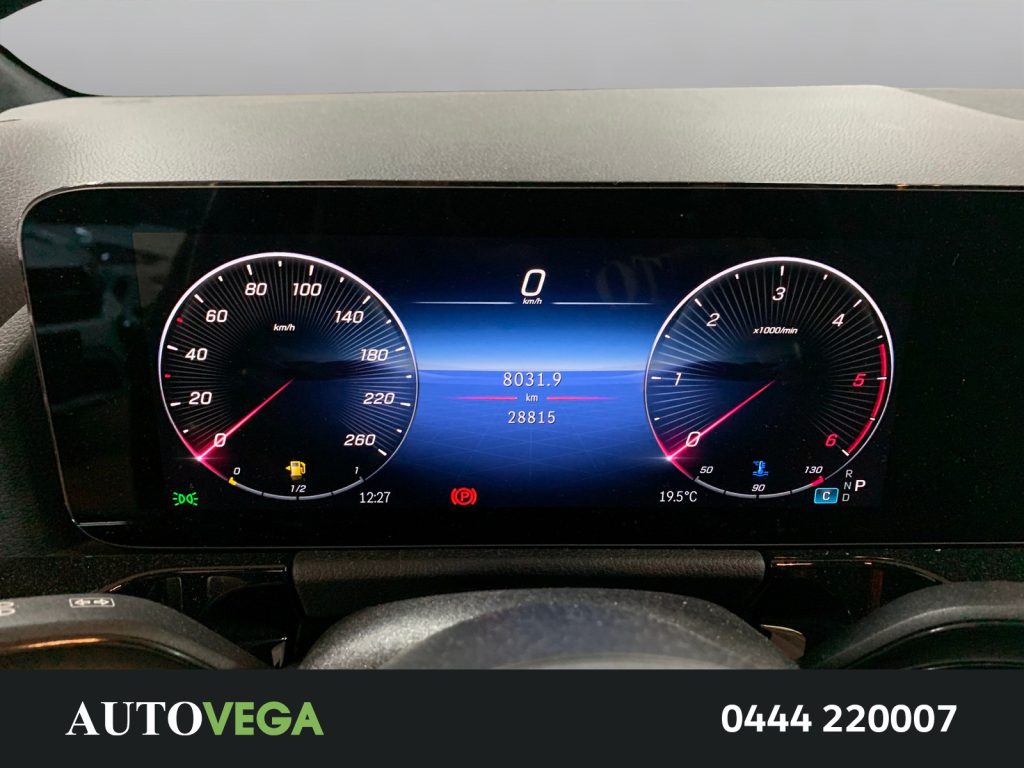 MERCEDES-BENZ B 180 180 d amg line premium plus auto - 14