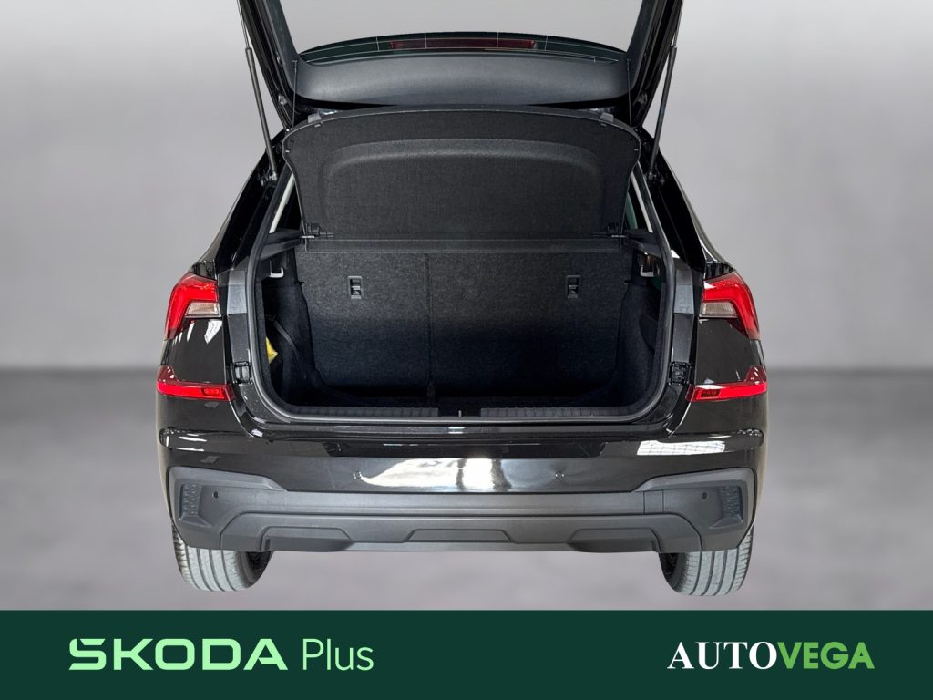 SKODA Kamiq 1.0 tsi black dots 95cv - 17