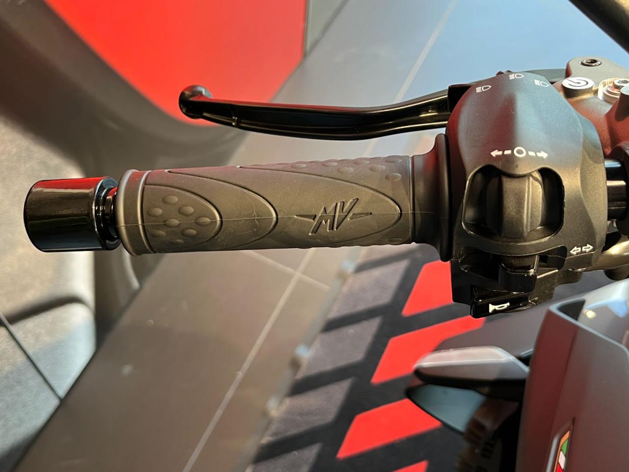 MV AGUSTA Brutale 1000 RS - 11