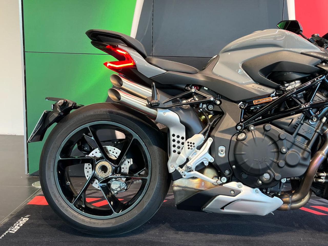 MV AGUSTA Brutale 1000 RS - 6
