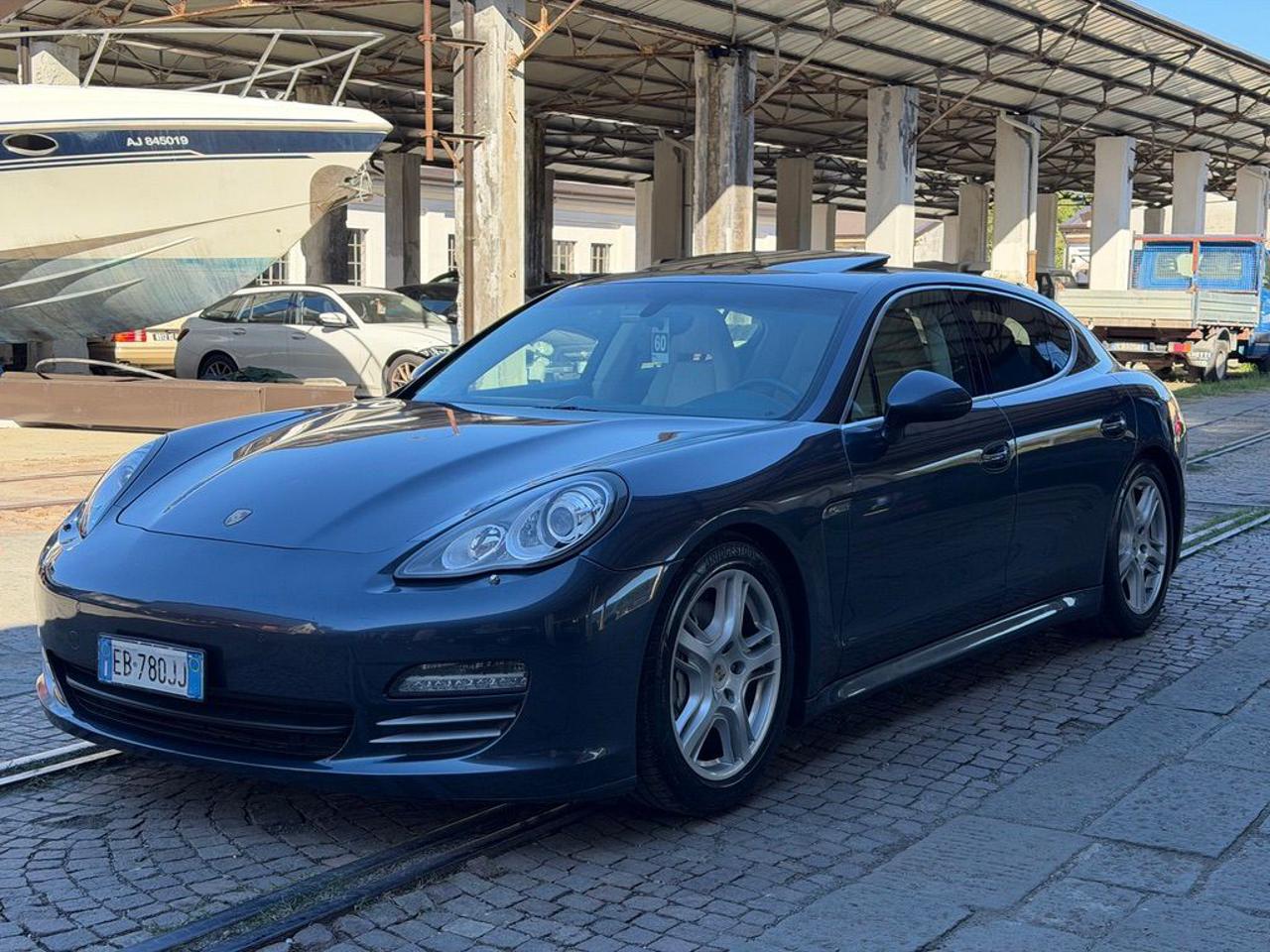 PORSCHE Panamera 4.8 4S - 2