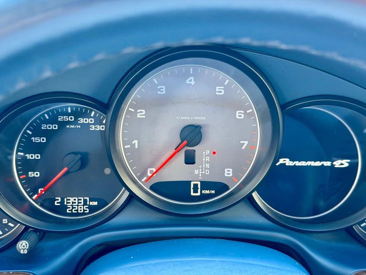 PORSCHE Panamera 4.8 4S - 22