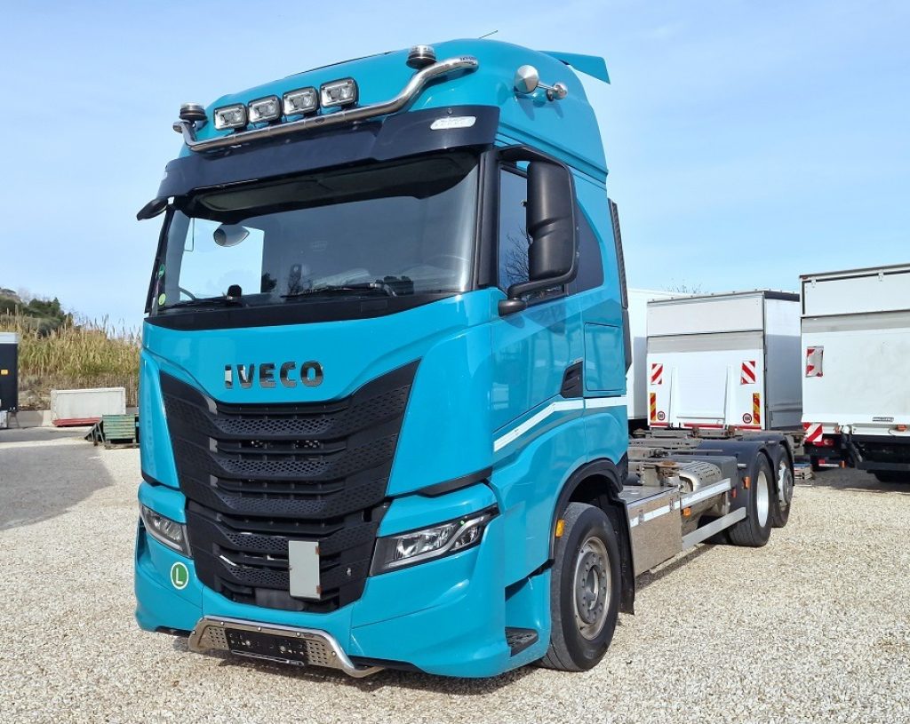 IVECO S-WAY 460 FP 6x2 E6 STERZANTE + INTARDER - 1