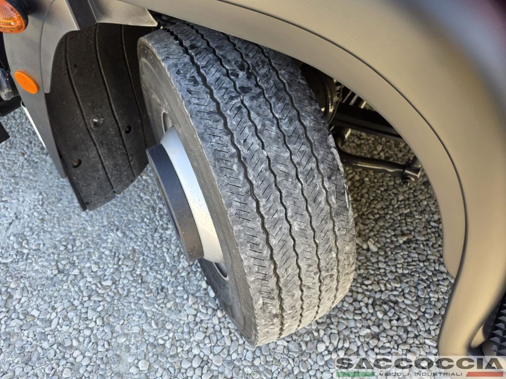 IVECO EUROCARGO 140E28 FP E6 FURGONE 5,30 + SPONDA - 18