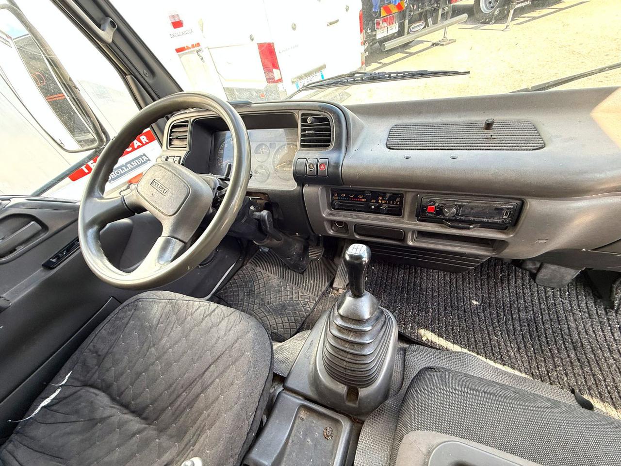 ISUZU P  35.04 - 11