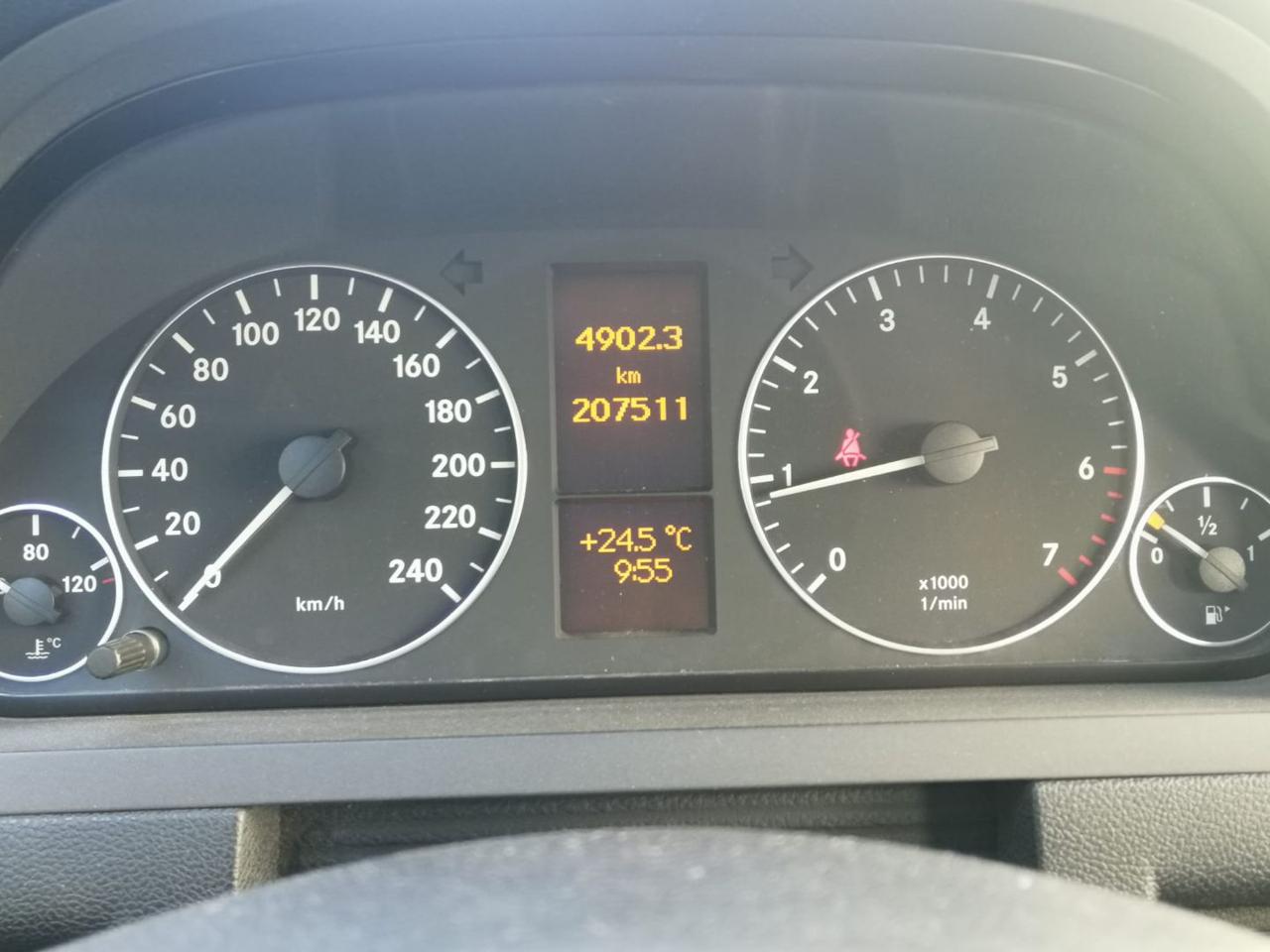 MERCEDES-BENZ A 160 A 160 - 8