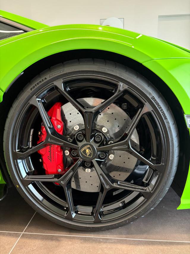 Revuelto 6.5 V12 UFFICIALE ITALIA-SOLI 250KM Revuelto 6.5 V12 UFFICIALE ITALIA-SOLI 250KM