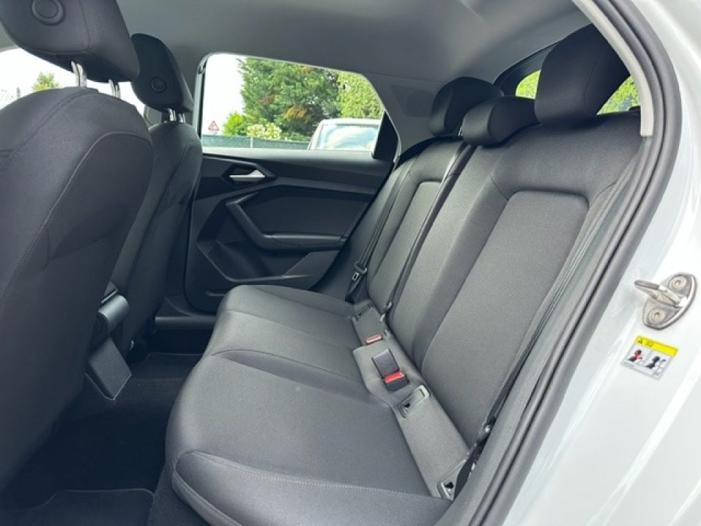 AUDI A1 SPB 30 TFSI Admired Advanced - 11